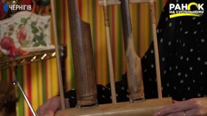 Мои музыкальные занятия и коллекция необычных музыкальных инструментов.