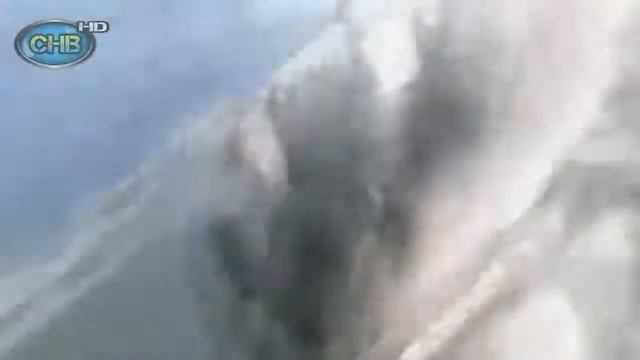 Ship, Корабль идет на ТАРАН! Столкновение больших кораблей и судов в море смотреть онлайн