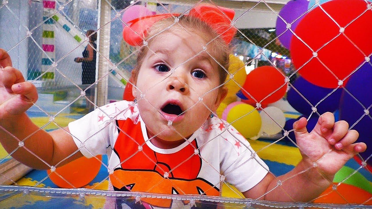 Play fun with me. Learn Colors with Bad Baby Indoor Playground Family fun Play area Nursery Rhymes Song for Kids. Learn Colors with Bad Baby. Indoor Playground Family fun Play area for Kids, Baby Nursery Rhymes. Indoor Playground for Kids fun.