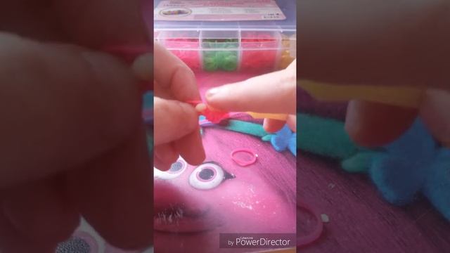 Самое маленькое сердечко! Как сплести сердечко из резинок? | Rainbow trum |