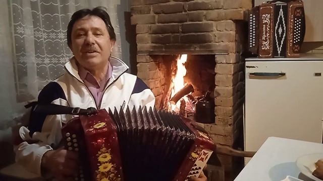 Листья желтые медленно падают.В.Белоглазов.Шансон и гармонь.