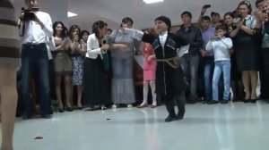 Лезгинка 2013  Маленький Мальчик