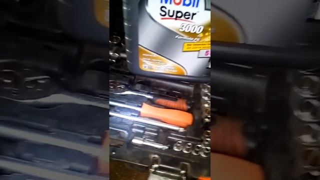 Замена масла в двигателе TOYOTA PASSO. смотреть онлайн