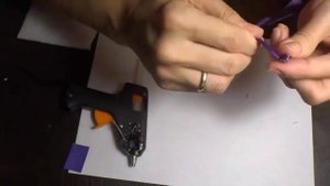 Как правильно обтянуть ободок атласной лентой