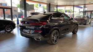 BMW X6 40i