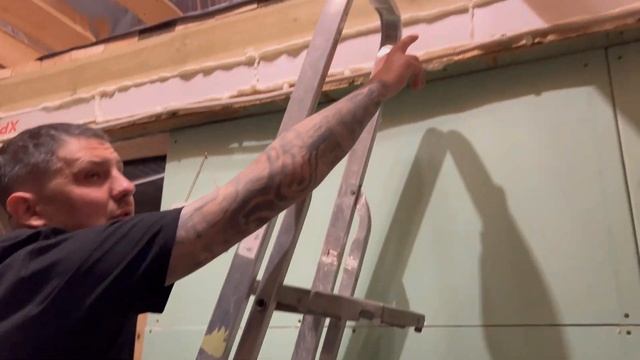 Крышу утеплили, полы положили. Планы дальнейшего обустройства нашей мансарды_52 смотреть онлайн