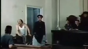 Смешное видео. Что охраняю, то и имею! ☝️😜😂Фитиль" 1975 год "Человек и закон"