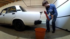 Меняем задние фонари на ВАЗ 2105. Фонари с разборки за 200 рублей