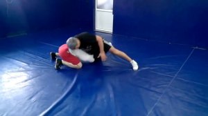 ВОЛЬНАЯ БОРЬБА-Как надо отбросить ноги, чтобы победить.(ОТБРОСС НОГ) ПАРТЕР.