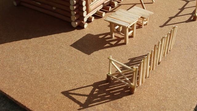 Пару форм заборов из спичек (вариаций огромное количество) / Miniature village farm (details) смотреть онлайн