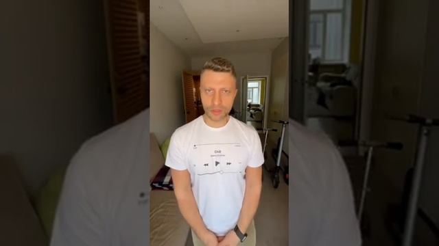 Что значит глагол «СУЕТИТЬ»? Если знаешь, пиши в комментарии смотреть онлайн