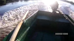 ВИДЕО ОБЗОР лодка 265 длиной на реке с одним человеком мотор гибрид 5 л с вес 27 кг