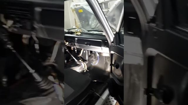 Установка печки на ниву 21214 от урбан – смотреть короткие видео ...