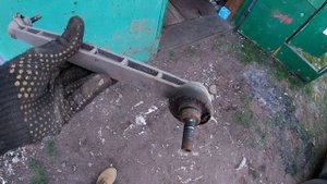 Замена стоек стабилизатора и шаровой опоры Лифан Бриз