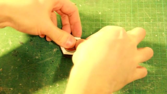 Спиннер из картона. Может ли картон выглядеть достойно? смотреть онлайн