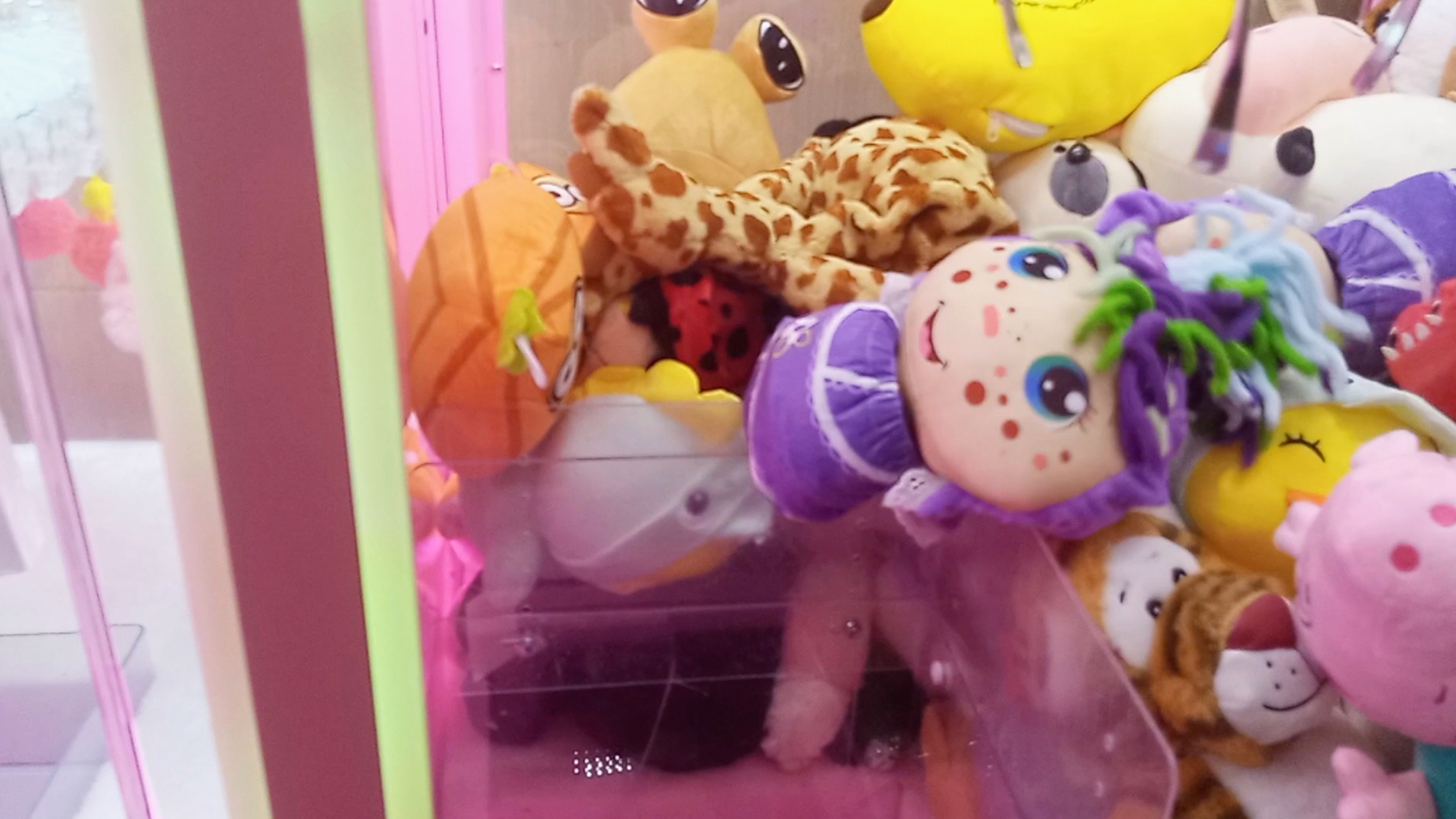 Достали игрушки из автомата. Вот так сюрприз🎊