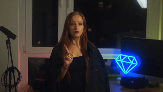 ДВА ТРЕКА ПОД ОДИН БИТ Цвет настроения чёрный и Холостяк. By Анна Кришталь ft. Roully смотреть онлайн