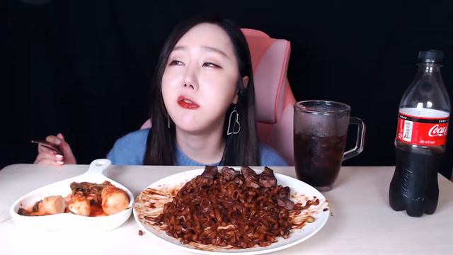 SUB) 오뚜기 신메뉴 진진짜라 ! 짜파구리를 뛰어 넘을수 있을까? 영화 기생충 채끝짜파구리 대신 채끝진진짜라 리얼사운드 먹방  ASMR  eating show mukbang