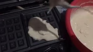 Японские блины или что приготовить из прокисшего молока, кефира?