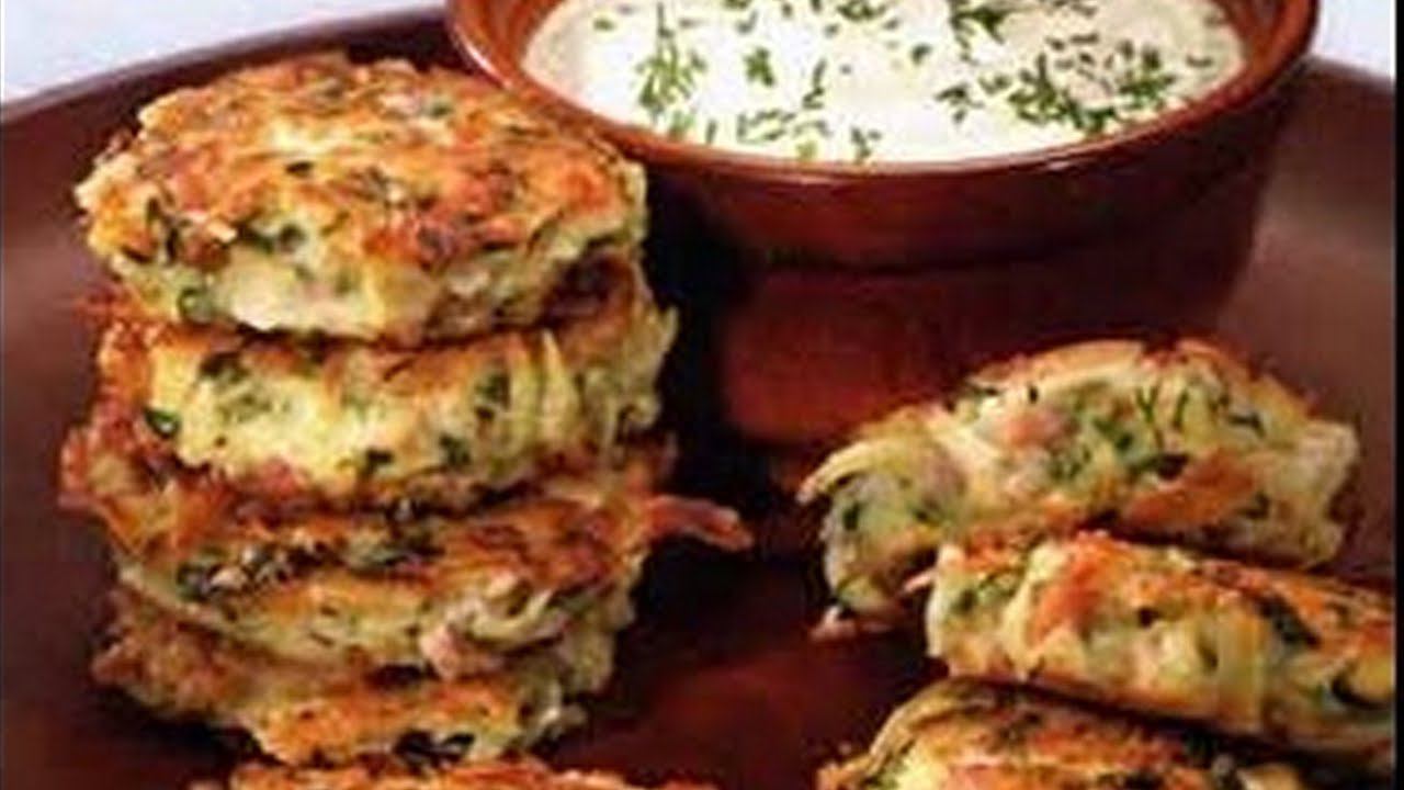 Луковые оладьи - самый простой рецепт оладьев, проверенный десятилетиями!