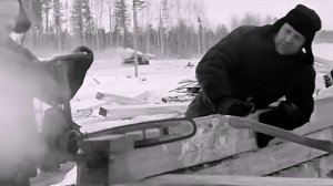 1967 год. Нижневартовск. Строительство деревянных домов.