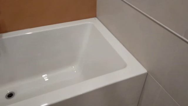 Устранение зазоров на примыкании ванной к стене смотреть онлайн