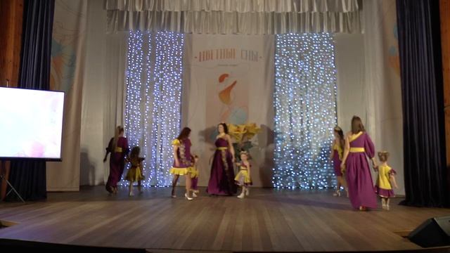 ЦВЕТНЫЕ СНЫ 2021 Ч1 смотреть онлайн