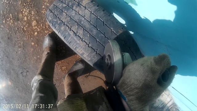 Корректируем протектор шин болгаркой. смотреть онлайн