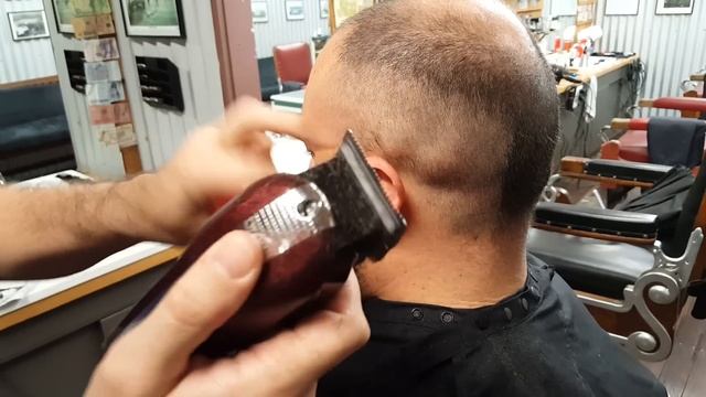 Fade with the Wahl Legend смотреть онлайн