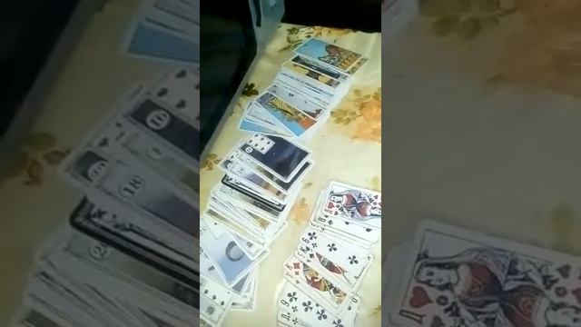 Гадание на трёх колодах.классические таро и Ленорм