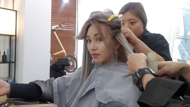 ПЕРВЫЙ РАЗ В ЖИЗНИ НАРАЩИВАЛА ВОЛОСЫ В КОРЕЕ !! - 붙임머리 체험기#КОРЕЯНКА КЕНХА смотреть онлайн