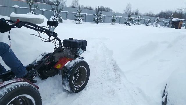 Фиаско!! Автомобильные колёса на мотоблок УГРА... смотреть онлайн