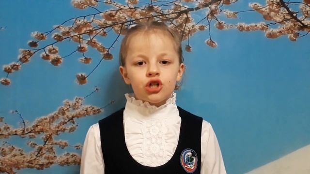 Стихотворение Евгении Зайченко "Солдат" читает Ветошкина Мария