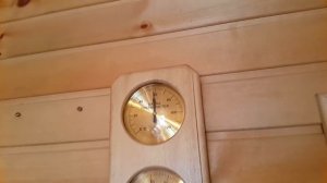 Дамская баня с газовой печкой Таймыр 2017. Запариваем веник и повышаем влажность.
