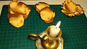 Пион из атласной ткани