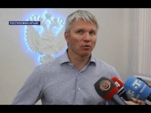 Павел Колобков посетил тренировочный центр "Крымский"