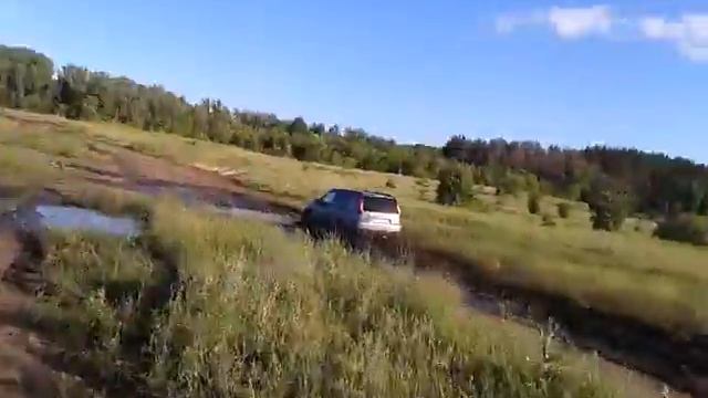 Nissan Xtrail по грязи и лужам в Самаре смотреть онлайн
