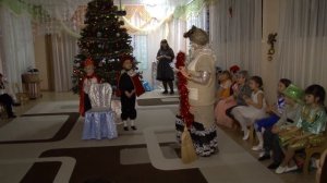 Новогодний утренник группы"Котята" Десад 170 г.Уфы