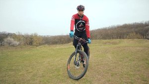 СТОЯТЬ ТРЕК СТЭНД НА ВЕЛОСИПЕДЕ ИЗИ КАТКА | TRACK STAND