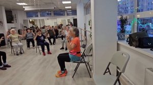 Зарядка на стульях. Фрагмент занятия "Суставная гимнастика"