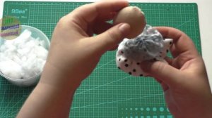 Как сделать из яичного лотка куклу! Jak zrobić lalkę z tacy na jajka! DIY с Маринкой-Малинкой