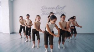 Современная хореография Глазова Арина школа танцев "Браво!" Ставрополь