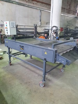 МСОЩ-16 Машина сухой очистки овощей (корнеплодов), 16 роликов