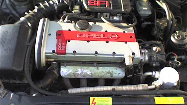 ALFA 156 2.0TS VS OPEL CALIBRA 2.0 16V C20XE.wmv смотреть онлайн