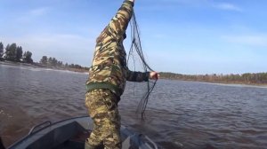 НАКОНЕЦ ТО ВЕСНА!!!!Первые дни рыбалки сетями.Отличный УЛОВ))))НАЛИМ ЩУКА ЛЕЩ ЯЗЬ