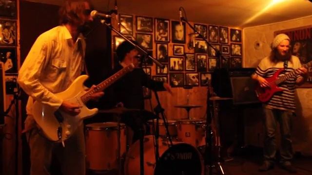 WAR HEROES - Little Wing (Hendrix cover) LIVE @THE PALE смотреть онлайн