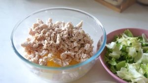 Салат Курица карри с ананасами.