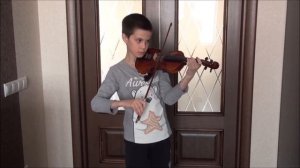 Cоло на скрипке без аккомпанемента, 2022.03.26 - проба сына сыграть на камеру.