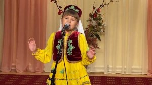 39 Хисамова Амина   Татарская народная песня Кугэрчен