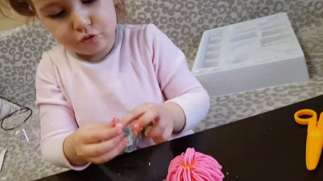 Лепка.Развиваем творческие способности.Очень увлекательное занятие,играли пол дня)